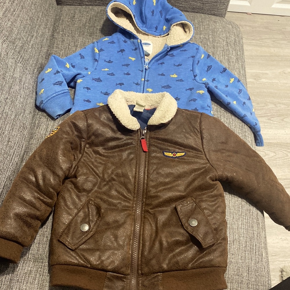 2 jackets for 2-3 jears